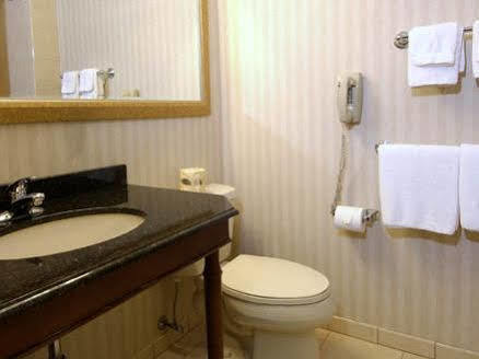 Rockville Centre Inn - Jfk Airport Екстер'єр фото