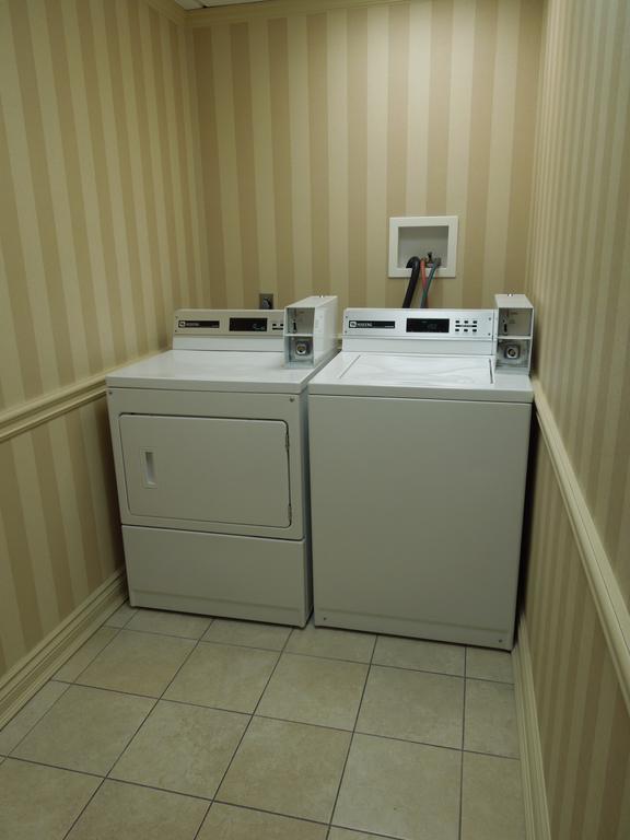 Rockville Centre Inn - Jfk Airport Екстер'єр фото